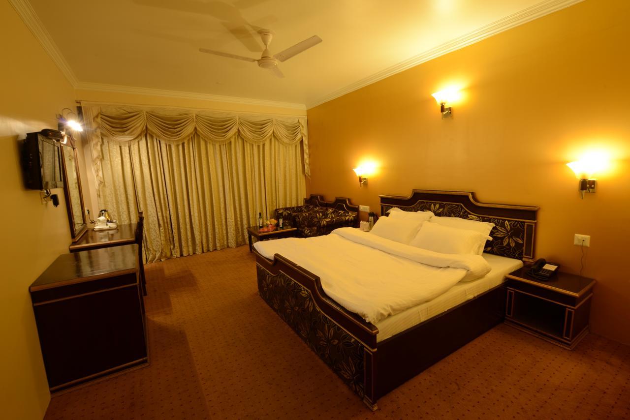 Hotel Park Paradise Manali 马拉里 外观 照片