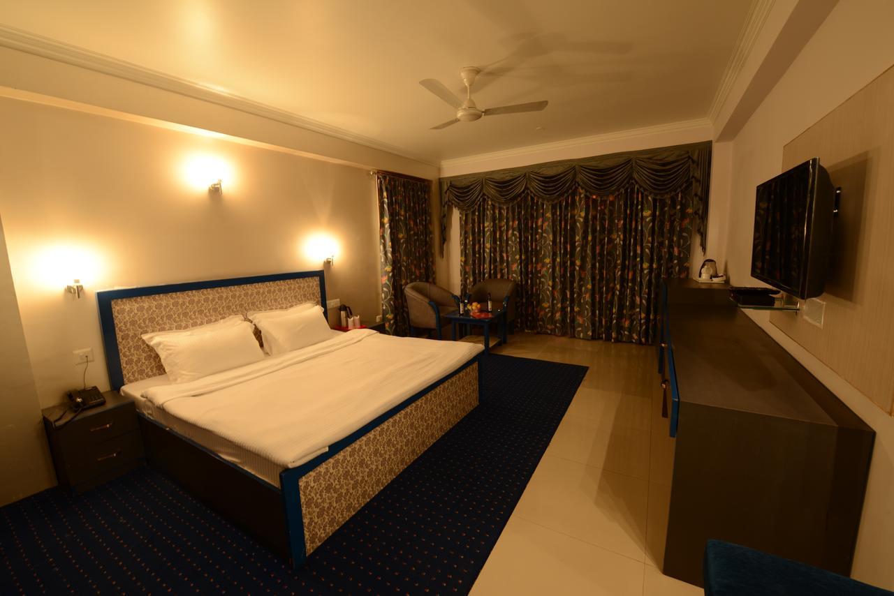Hotel Park Paradise Manali 马拉里 外观 照片