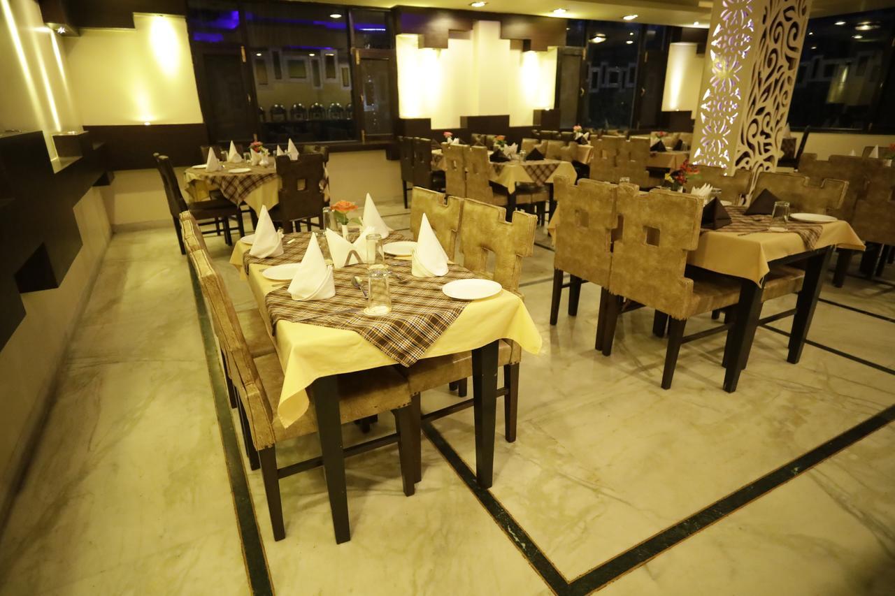 Hotel Park Paradise Manali 马拉里 外观 照片